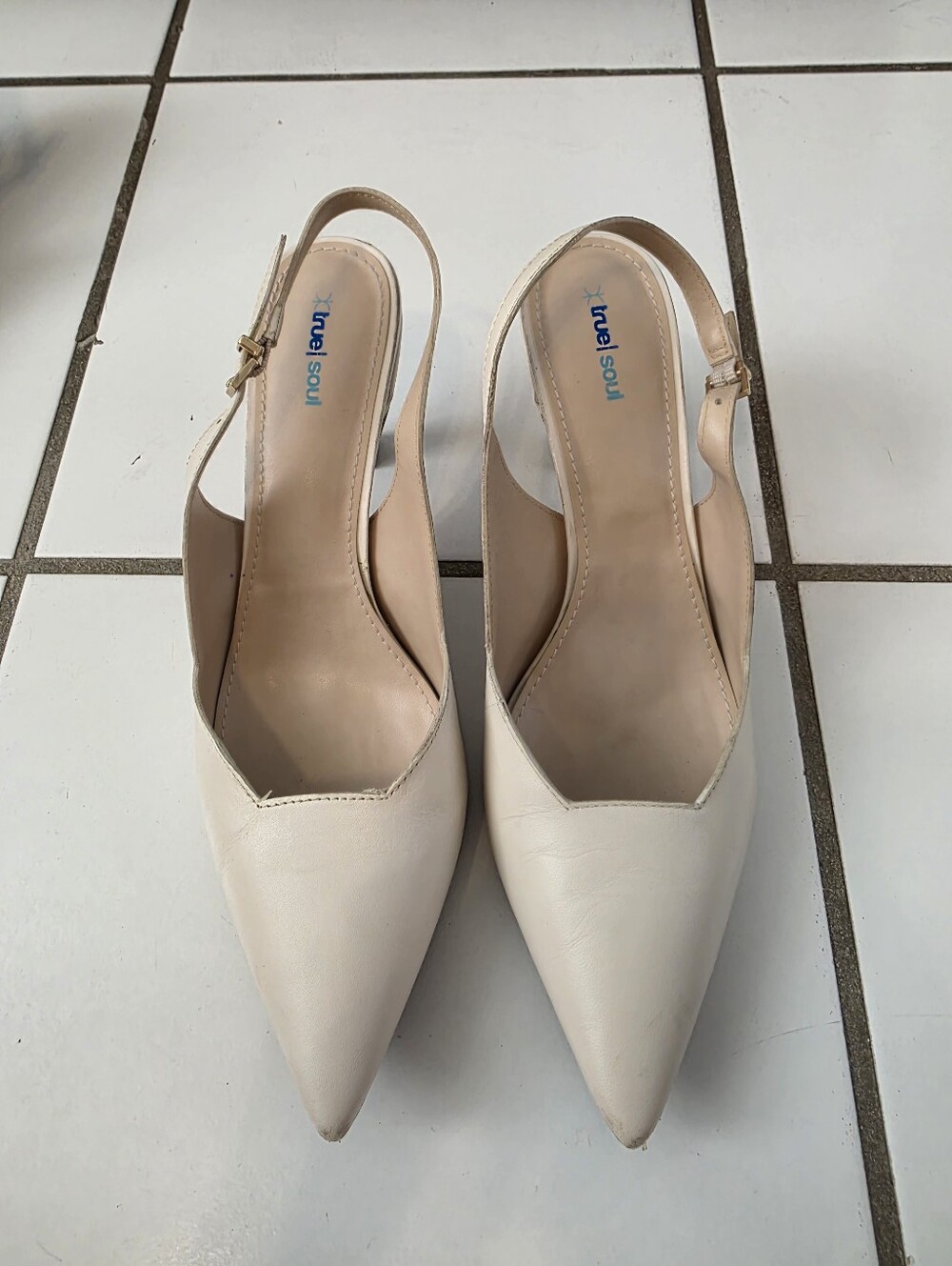 Novus Cream Pointed Slingback Heels